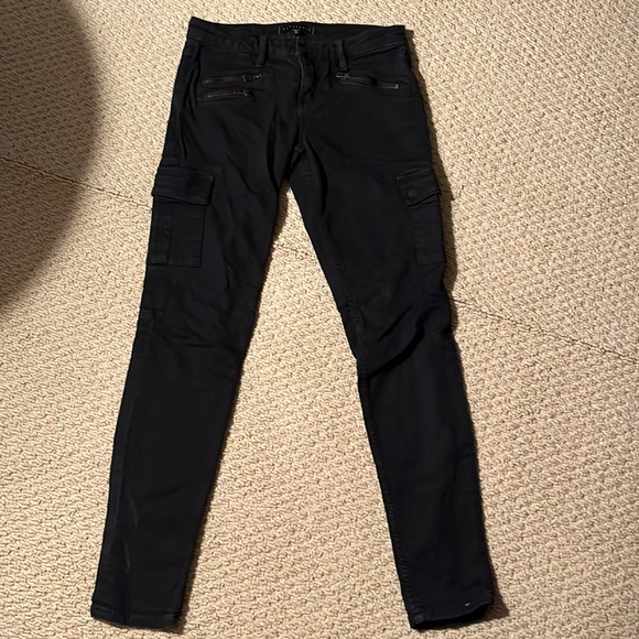 Black cargo skinny jeans. - Picture 1 of 5